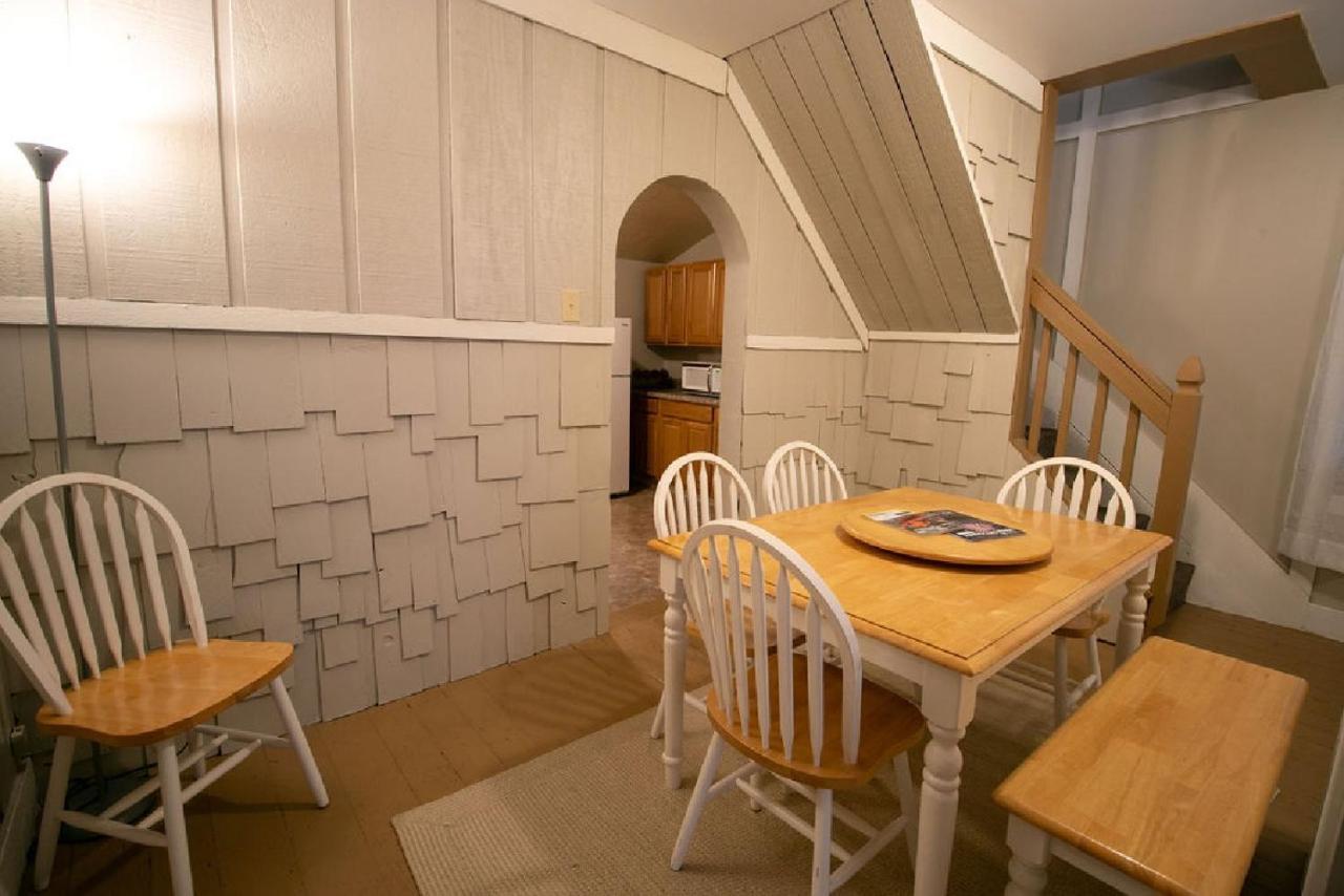 Downtown 2 Bedroom Cottage, Sleeps 6, Walking Distance To Honeywell, Downtown Restaurants, Shopping Wabash Экстерьер фото